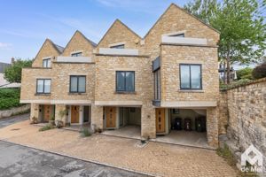 Photo 21- click for photo gallery